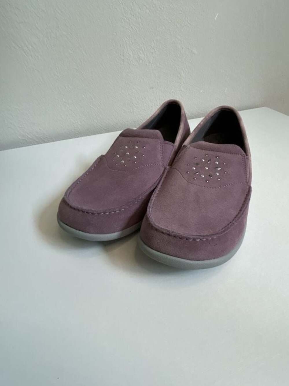 Revitalign Siesta Star Suede Embellished Slip-on Loafers